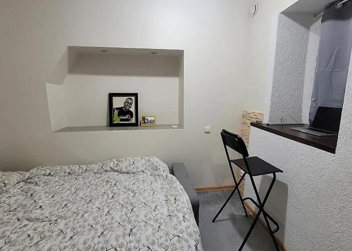 Cozy One-Bedroom Apartment